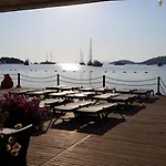 Buk Beach Club Zajazd *